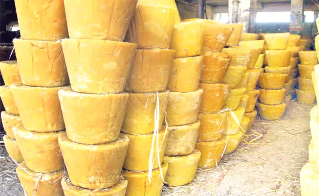 Jaggery Prices Hikes in Warangal - Sakshi