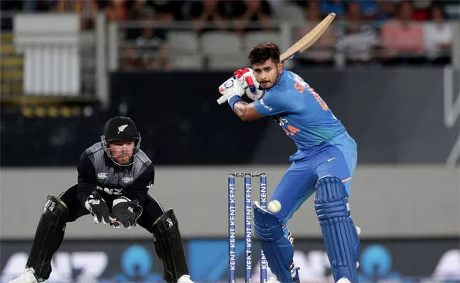 IND Vs NZ: Iyer Shines As India Hunt Down 204 - Sakshi