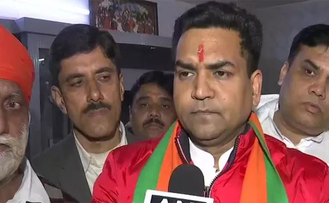 Kapil Mishra Gets Notice For Mini Pakistan In Delhi Tweets - Sakshi