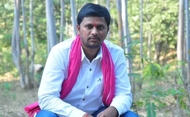 TRS Candidate Husband Attempted To Commit Suicide - Sakshi