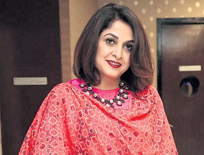 Ramyakrishna Act in Andhadhun Tamil Remake - Sakshi