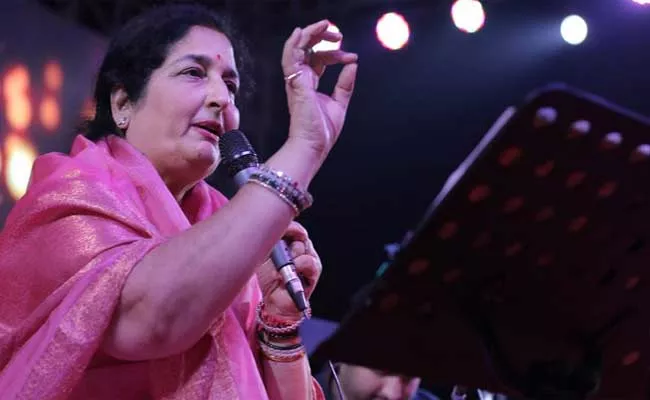 Singer Anuradha Paudwal Responded To Kerala woman Given Alleged Statement - Sakshi