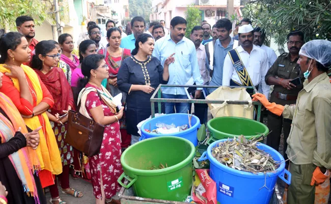 People No Response To Swachh Survekshan - Sakshi