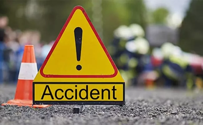 Road Accident: Wife Spot Dead Man Injured In Krishna - Sakshi