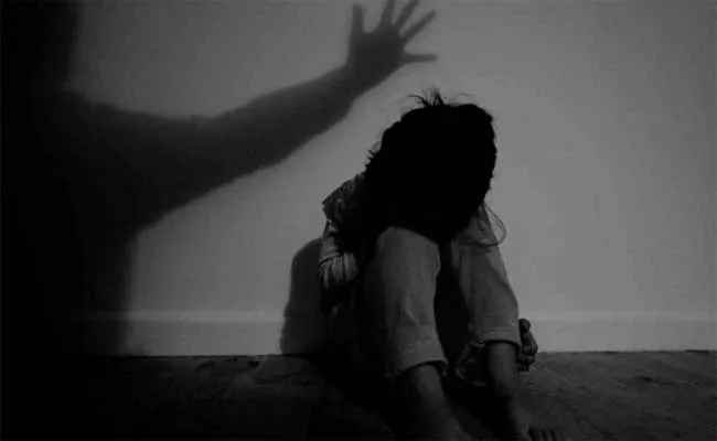 60 Years Old Man Molested On 6 Years Child - Sakshi