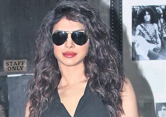 Priyanka Chopra Jonas in Final Negotiations to Join Matrix 4 - Sakshi