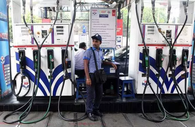 petrol diesel prices hike in april 2020 - Sakshi