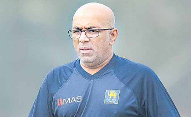 Sri Lanka Sacked Cricket Coach Demands Compensation - Sakshi