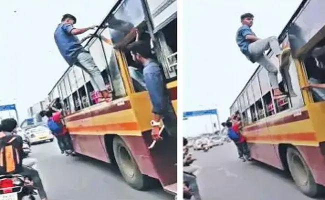 College Students Fighting in Bus Tamil nadu - Sakshi