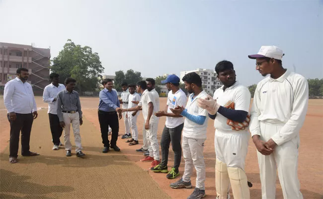 Sakshi Premier League Cricket Matches In Karimnagar