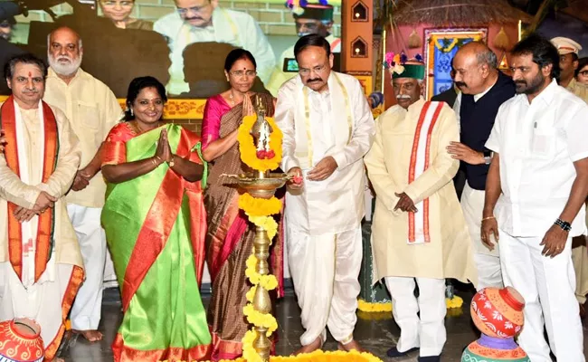 Venkaiah Naidu Participated In Shilparamam Sankranti Celebration - Sakshi