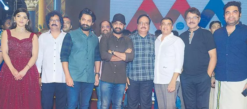 Jr NTR Speech At Entha Manchivaadavuraa Pre Release Event - Sakshi