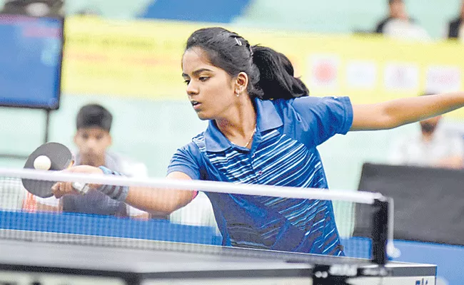 Nivedita Defeated In First Round Of Senior Table Tennis - Sakshi