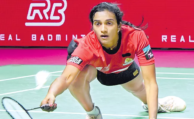 PBL 2020: Tai Tzu Ying beats Hyderabad Hunters PV Sindhu - Sakshi