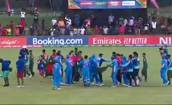 Under 19 World Cup Final Players Brawl Each Other In The Field - Sakshi