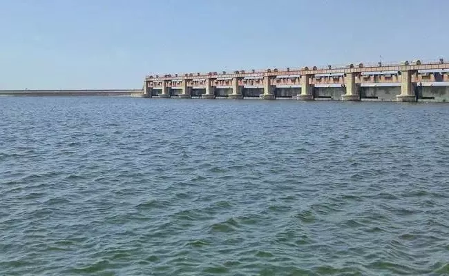 Funds Not Allocate To Godavari Krishna River Link In Union Budget - Sakshi