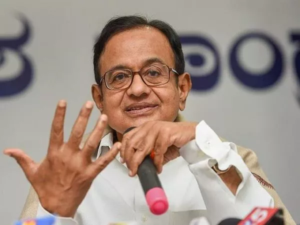 Chidambaram Lashes Out At Govt Over Economy - Sakshi