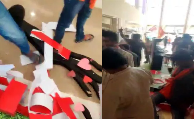 Bajrang Dal Activists Stops Valentines Day Celebrations In Hyderabad - Sakshi