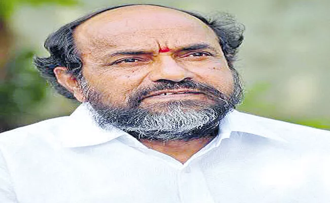 R Krishnaiah Comments On All the chief ministers of the country - Sakshi