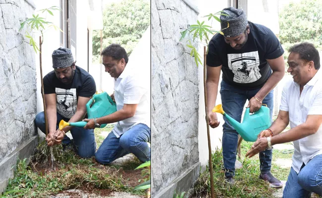 VV Vinayak Participate In Green India Challenge In Hyderabad - Sakshi