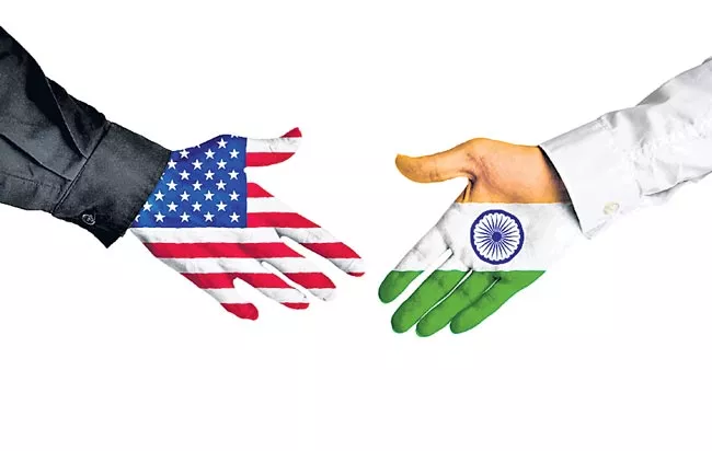 Indian IT industry head accuses US of discrimination over worker visas - Sakshi