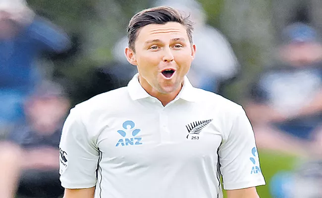 Trent Boult Back to The Team For Test Match Against India - Sakshi