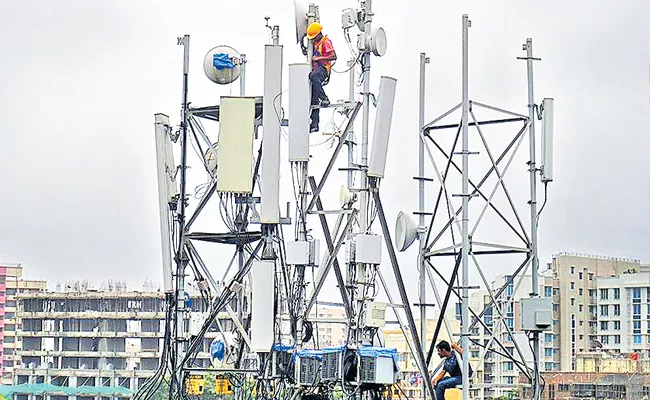 Telecom Companies Paying Dues To RBI - Sakshi