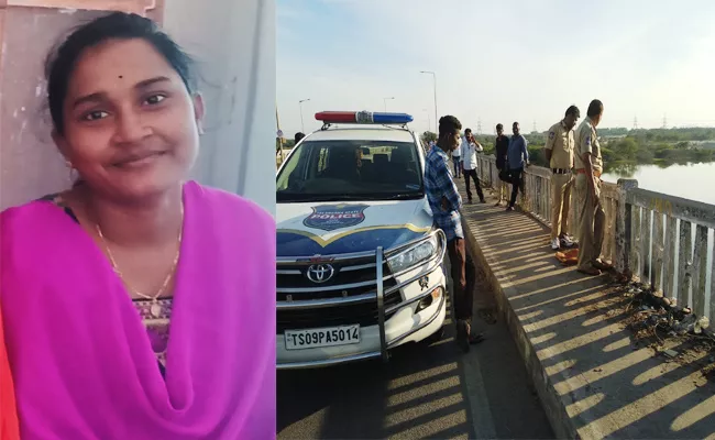 Daughter Commits Suicide While Father Death in Peddapalli - Sakshi