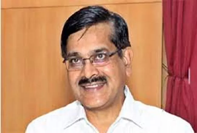 President Ram Nath Kovind secretary Sanjay Kothari appointed new CVC - Sakshi