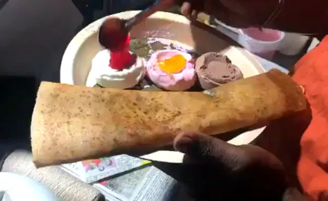 Bangalore Street Vendors Creative Thought Makes Ice Cream Dosa - Sakshi