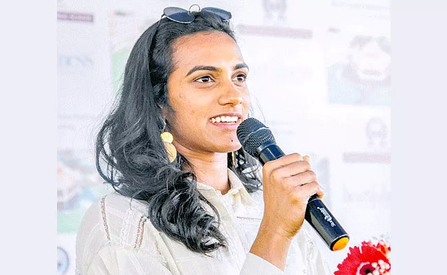 Sindhu Wins ESPN's Female Sportsperson Of The Year Award - Sakshi