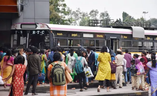 Corruption in TSRTC Strike Time Hyderabad - Sakshi