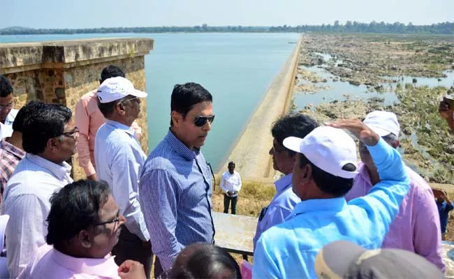 Irrigation Department Principal Secretary Rajat Kumar Visits Sitarama Project - Sakshi