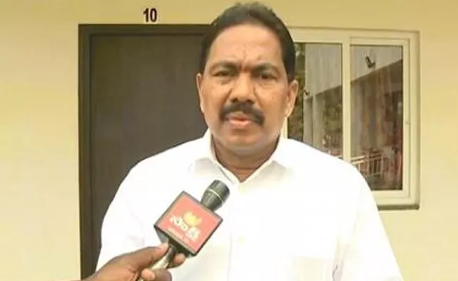 Pinipe viswarup Reacts On TDP Leaders Attack On Nandigam Suresh - Sakshi