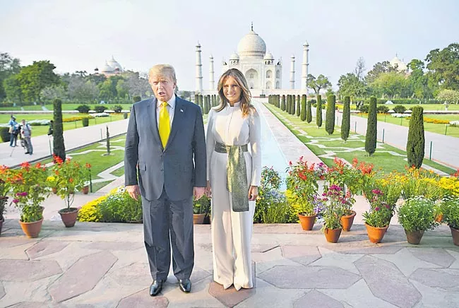 Taj Mahal The Monument of Love Says Donald Trump - Sakshi