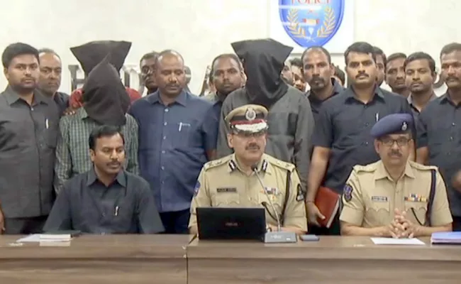 Anjani Kumar Press Meet About Arrest Of Two Gangs In Hyderabad - Sakshi