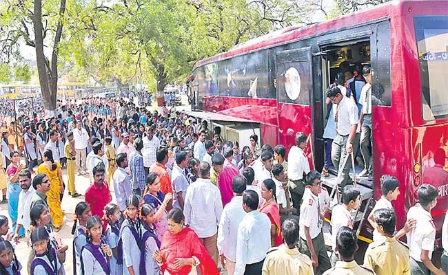 ISRO Space On Wheel Bus Reached Medak On Monday - Sakshi