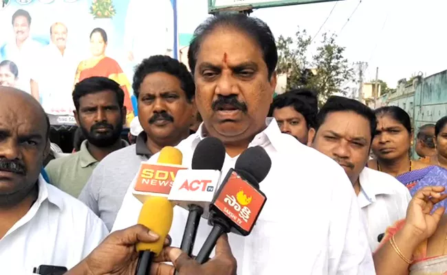 Malladi Vishnu Comments About Granting Houses To Poor - Sakshi