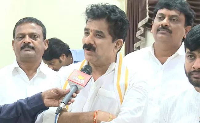 Karanam Dharmasri Slams On Chandrababu At Visakhapatnam - Sakshi