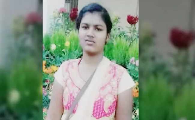 Intermediate Student Snehalatha Missing in Anantapur - Sakshi