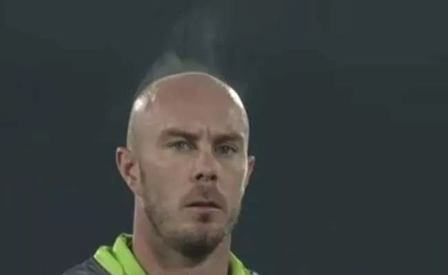 PSL 2020: Chris Lynns Head Releases Steam, Video Viral - Sakshi