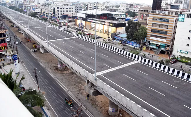 Benz Circle Flyover: Trial Run Begin Today in Vijayawada - Sakshi