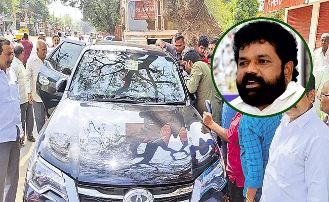 Attack on Nandigam Suresh: 14 Booked By Nandigama Cops - Sakshi