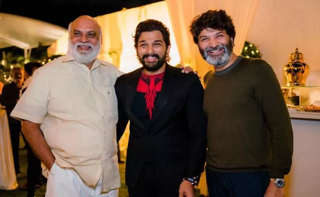 Allu Arjun Shares Photo With Raghavendra Rao And Trivikram Srinivas - Sakshi