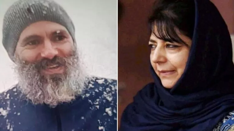 Omar Abdullah Mehbooba Mufti May Shifted To Their Houses - Sakshi