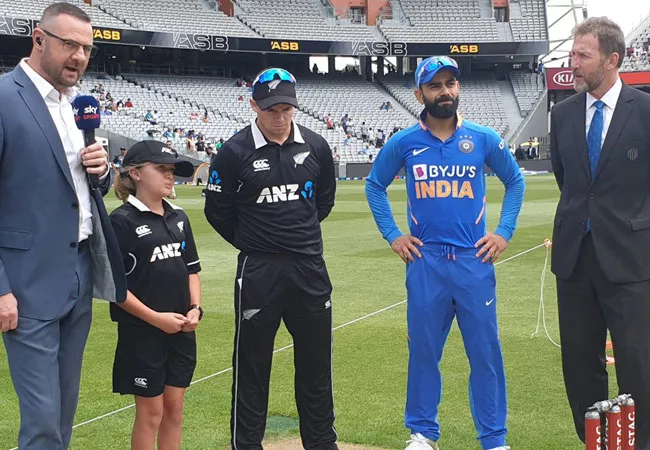 India Vs new zealand Second Oneday Match In Eden Park - Sakshi