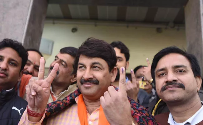 My sixth sense saying BJP will form govt in Delhi says Manoj Tiwari - Sakshi