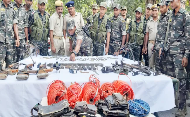 Police seized Maoist Dump in AOB Visakhapatnam - Sakshi