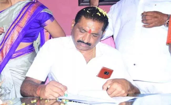 Sunil Rao Elected As Karimnagar Corporation Mayor today - Sakshi