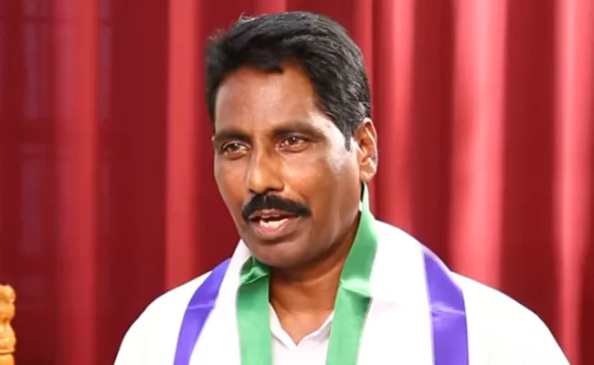 Arthur Says YSRCP Will Clean Sweep Municipal Elections In Nandikotkur - Sakshi